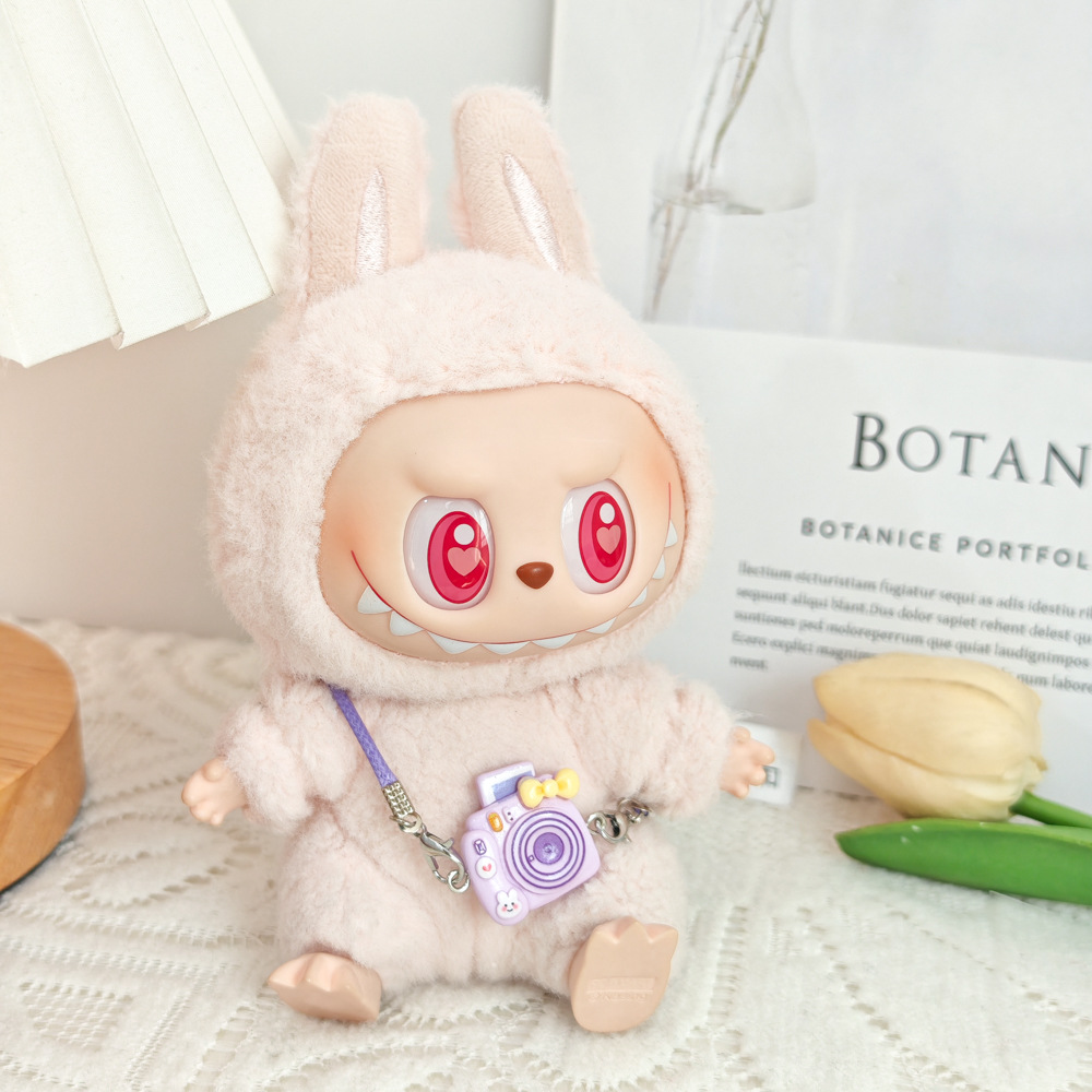 Mini Camera for Labubu – Cute Decorative Accessory to Style Your Doll